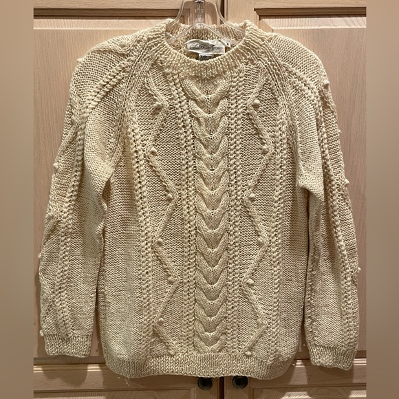 Saks Fifth Avenue Sweaters - Saks Fifth Ave Vintage Wool Cream Cable Knit Sweater